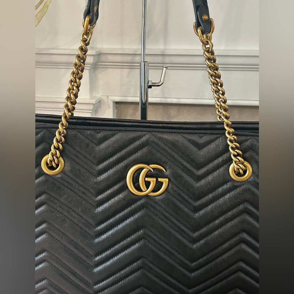 GUCCI GG Marmont Zip Tote Matelasse Leather EUC - Picture 2 of 15